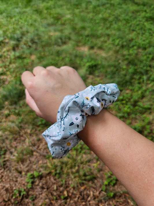 Light Blue Daisy Scrunchie