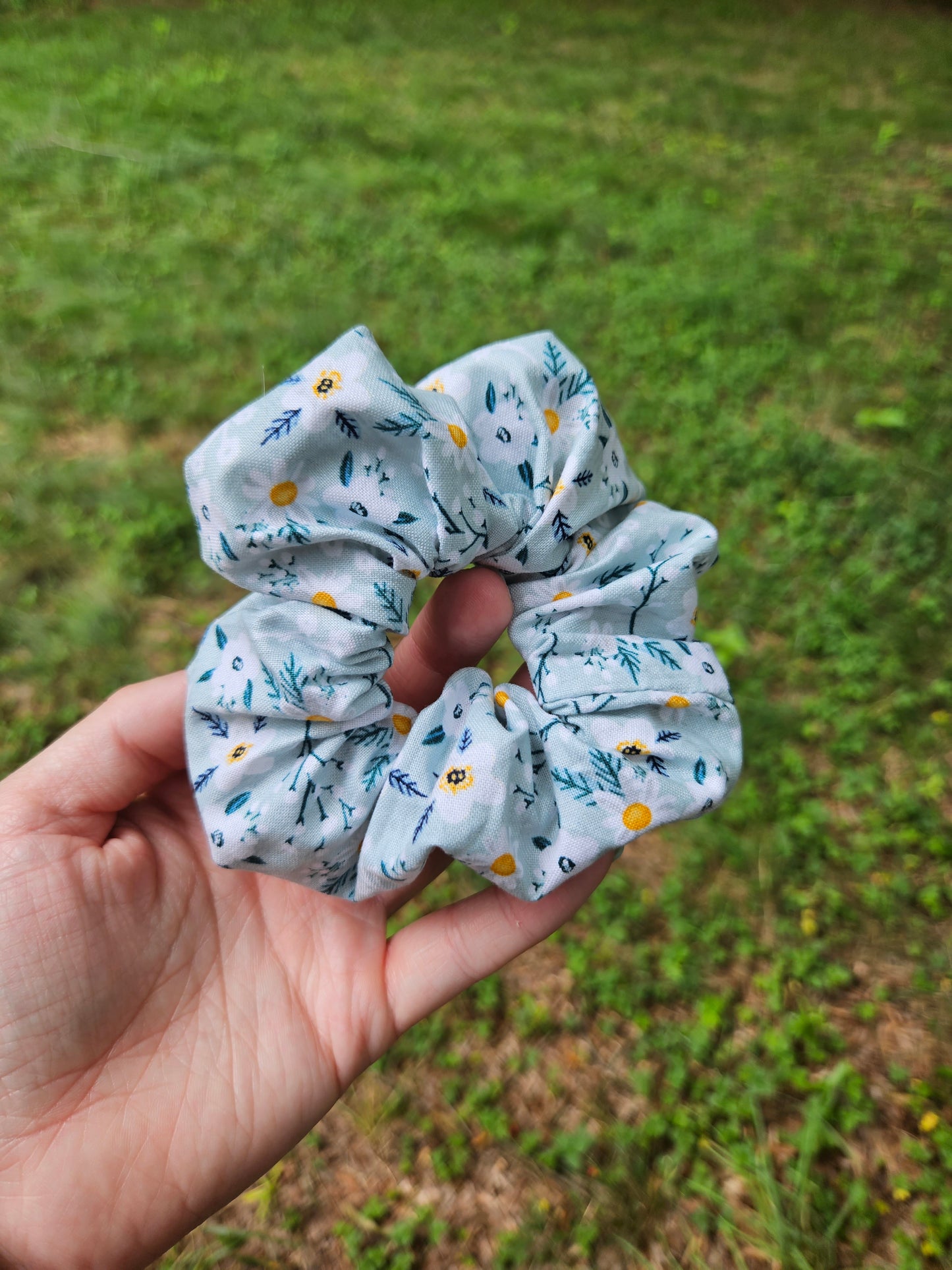 Light Blue Daisy Scrunchie